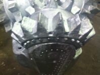 26″ Mill Tooth Tricone Image 26″ Mill Tooth Tricone