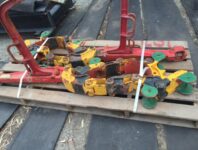 BJ Tongs 20in Image BJ Tongs 20in